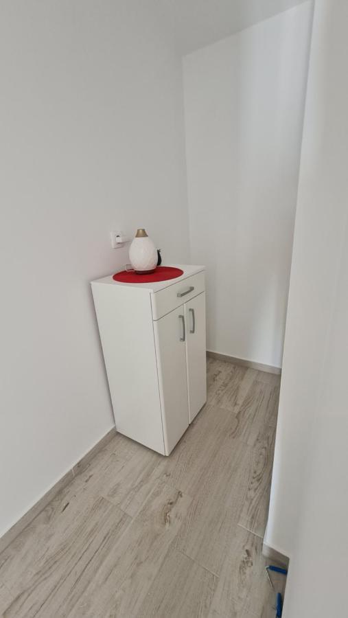 Apartmani Dami Novalja Dış mekan fotoğraf