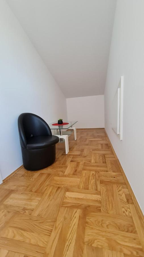 Apartmani Dami Novalja Dış mekan fotoğraf
